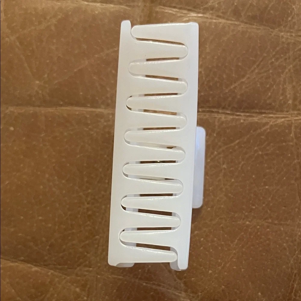 Ivory Claw Clip